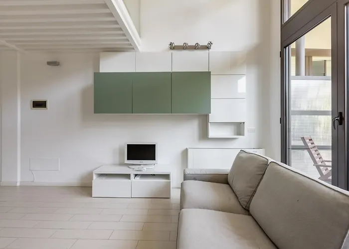 Guesthost - Elegant Loft With Balcony! Apartmán *